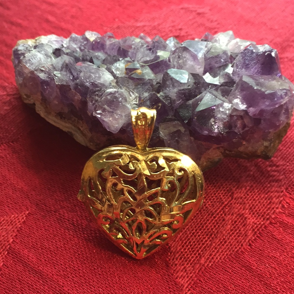 Gold locket